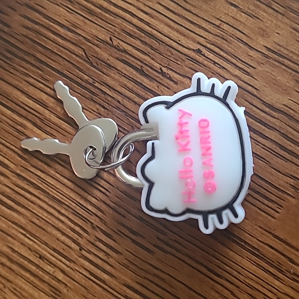 Hello Kitty Lock - Picture 4 of 5